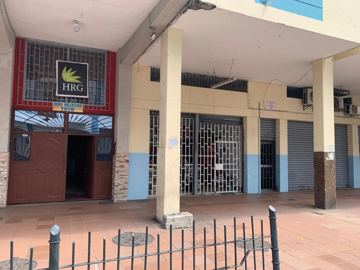 グアヤキル Residencial Turistico Rio Guayas Bed & Breakfast エクステリア 写真